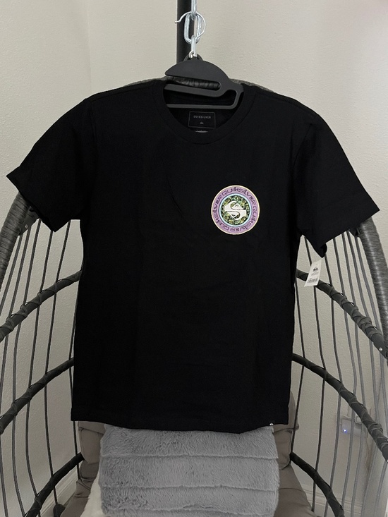 Quiksilver Other - QUIKSILVER Boys T-Shirt Black with Logo Design Large NEW